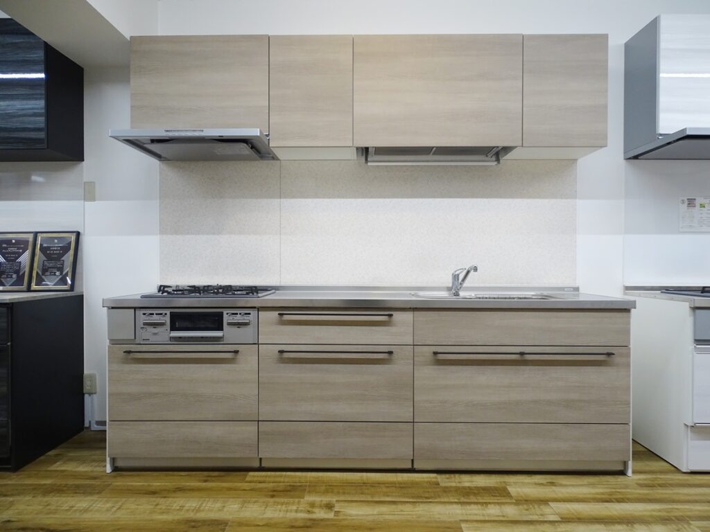 アウトレットステディア1